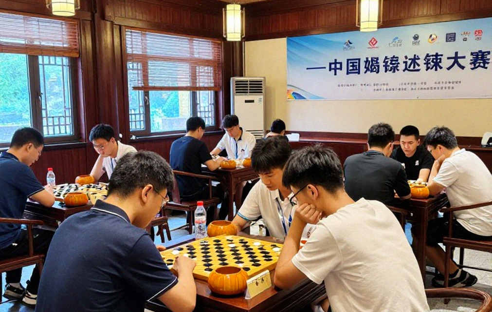 प्राग के 27 मिनिएचर और चेन्नई की पाइपलाइन: ChessBase Magazine #225 का बही-खाता