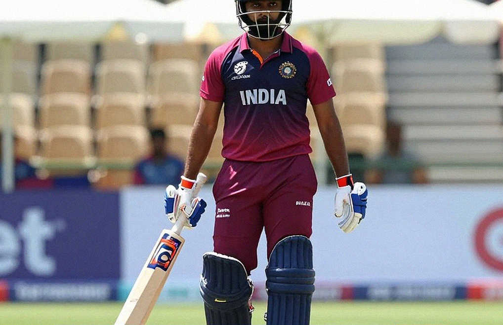 साइम अयूब की घरेलू वापसी: PCB का 'रिलीज़ ऑन रिक्वेस्ट' और फाइनल से पहले ओपनिंग स्लॉट का बहीखाता